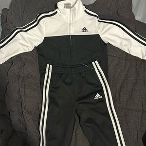 Boys Adidas 4T Track suite